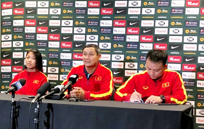 HLV Mai Đức Chung nói gì trước cuộc quyết đấu Australia?