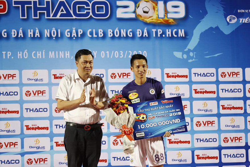 Tiền vệ Hùng Dũng xuất sắc nhất Siêu Cup Quốc gia 