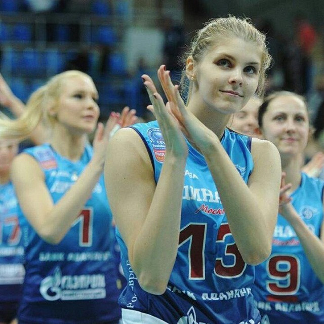 Mỹ nhân bóng chuyền Nga đốn tim hàng triệu người hâm mộ