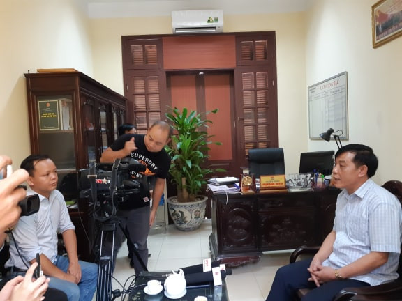 Phòng GD&ĐT Tiên Du thông tin với báo chí về sự cố. Ảnh: M.Đ