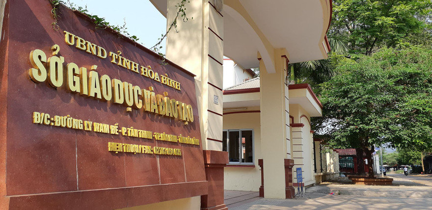 Bắt giam nguyên Trưởng phòng An ninh Công an Hoà Bình liên quan tiêu cực thi cử