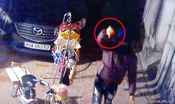 Trộm SH còn lên camera chế nhạo chủ nhà 'thất thủ'