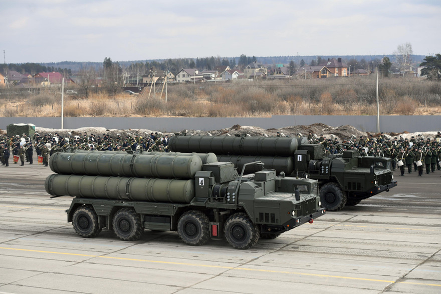 Hệ thống phòng thủ S-400 của Nga. Ảnh: Sputnik