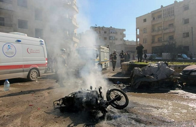 Idlib chưa ngơi tiếng súng bất chấp lệnh ngừng bắn. Ảnh: AP