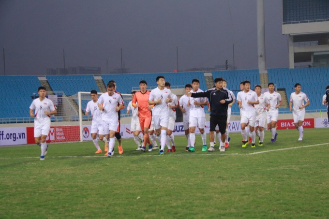 Đội tuyển 'bí ẩn nhất hành tinh' Triều Tiên tập kín ở Mỹ Đình