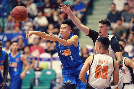 VBA 2018: Đinh Tiến Công- Nội binh Việt thách thức mọi đối thủ