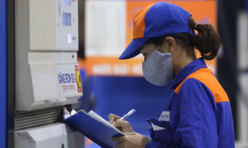 Xăng có thể được giữ giá. Ảnh: Ngọc Thành.