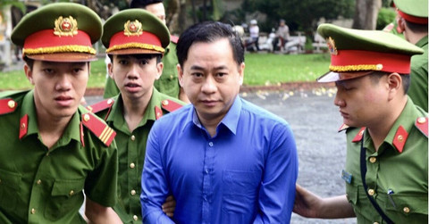 Bị can Phan Văn Anh Vũ, tức Vũ "nhôm".