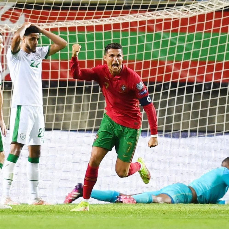 Ronaldo vẫn sung sức ở tuổi 36.