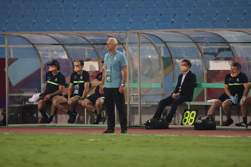 HLV Graham Arnold hài lòng với màn trình diễn của các học trò. Ảnh: Mạnh Thắng.