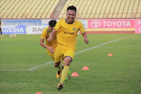 Sao SLNA đoạt danh hiệu Cầu thủ xuất sắc nhất châu Á 