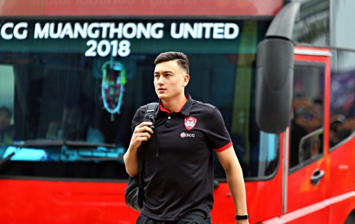 Tương lai Văn Lâm ngày càng khó đoán