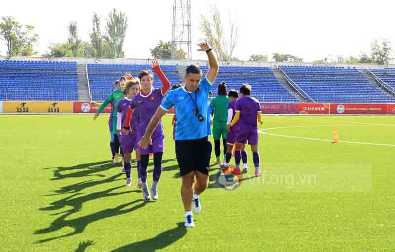 ĐT nữ Việt Nam hướng tới giành 3 điểm trước chủ nhà Tajikistan