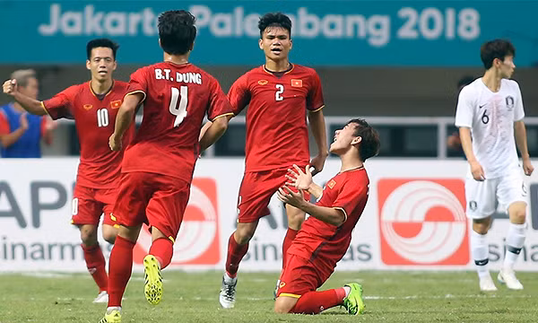 Thủ tướng biểu dương tinh thần thi đấu của Olympic Việt Nam