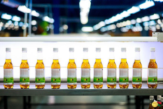 Loại siro thảo dược được Tổng thống Madagascar quảng cáo là có thể hỗ trợ điều trị COVID-19. Ảnh: Twitter