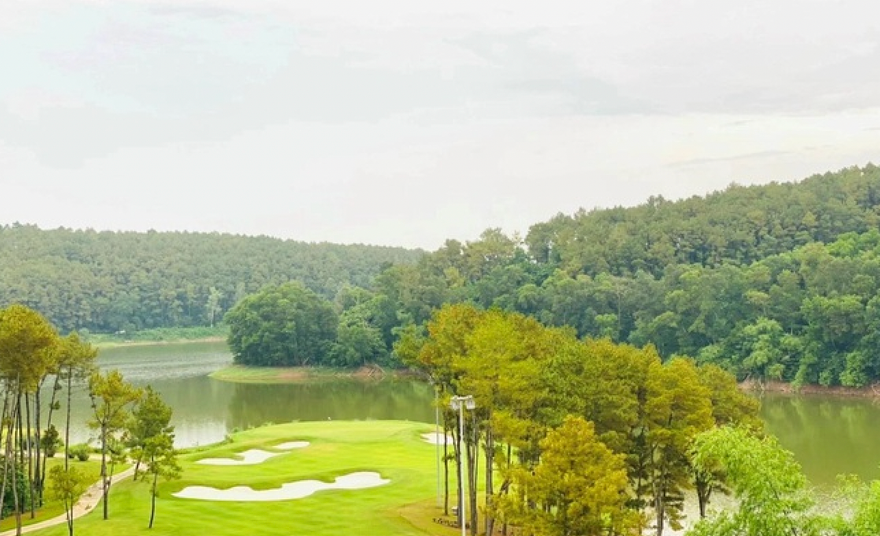 Khu vực hồ Đồng Chương. Ảnh: N.L