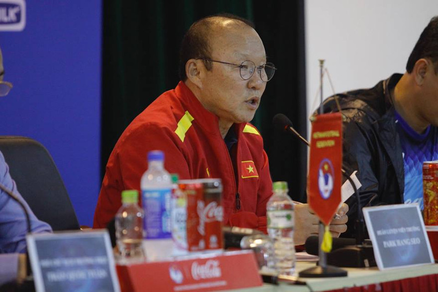Bao giờ HLV Park Hang-seo tái ký hợp đồng với VFF?