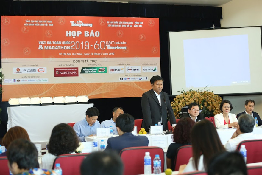 Ông Phan Thanh Sang - Phó Giám đốc Sở Văn hóa-Thể thao Bà Rịa Vũng Tàu tại buổi họp báo sáng nay.
