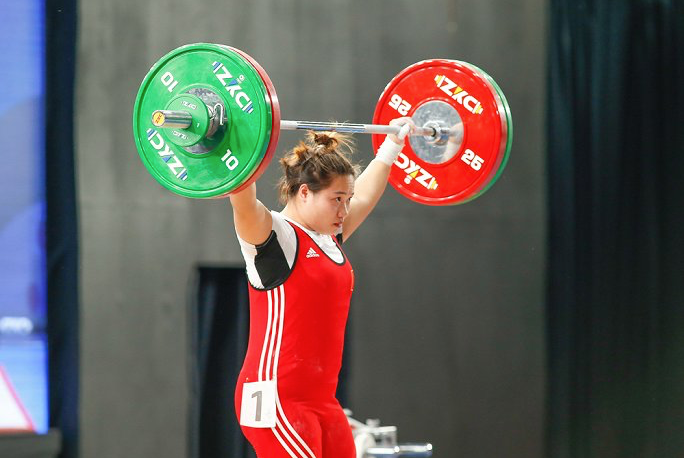 Đô cử Việt Nam mất HCV vì trọng tài 'nể' chủ nhà?