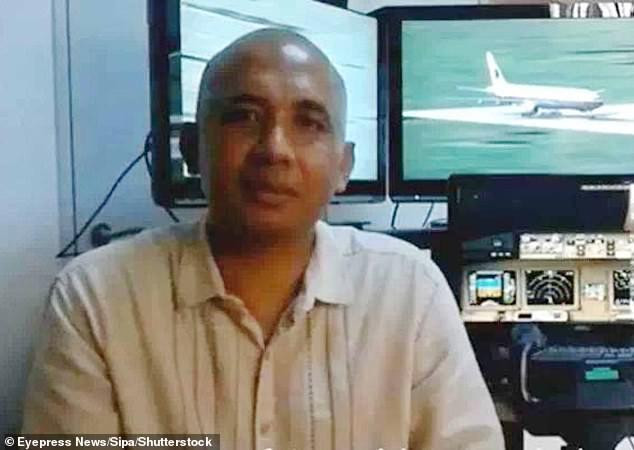 Phi công Zaharie Ahmad Shah. Ảnh: Daily Mail