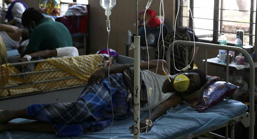 Một bệnh nhân nhiễm nấm đen ở Ấn Độ. Ảnh: AP