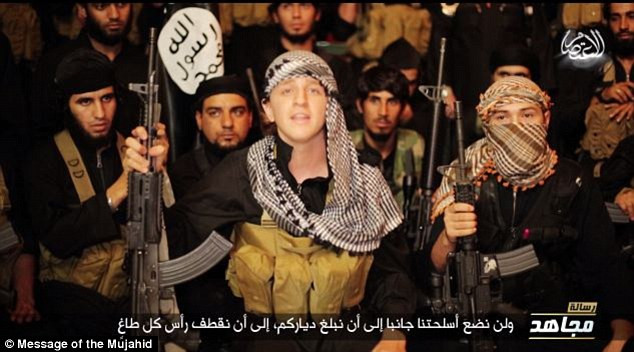 IS tung bài hát thánh chiến “chiêu mộ” thành viên