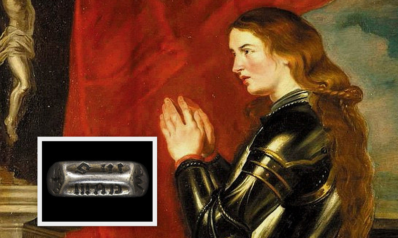 Đấu giá nhẫn quý của thánh nữ nước Pháp