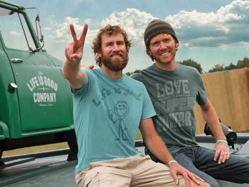 Bert và John Jacobs luôn lạc quan trong mọi hoàn cảnh. Ảnh: Life is Good