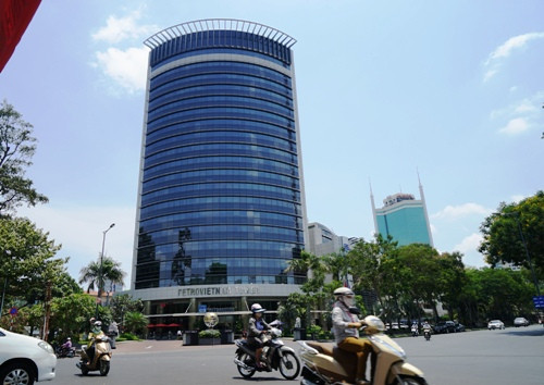 Tòa nhà nơi chị Thúy làm việc. Ảnh: Trần Ngoan.