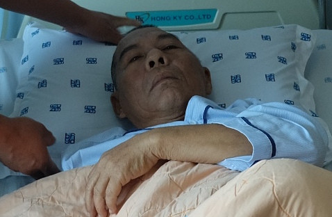 Ông Hem được cứu sống ngoạn mục sau khi bị đột quỵ do tắc nghẽn động mạch lớn nhờ phương pháp can thiệp nội mạch. Ảnh do bệnh viện cung cấp.