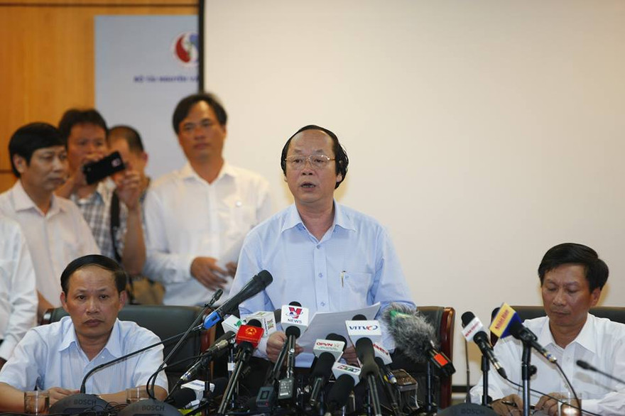 Thứ trưởng Võ Tuấn Nhân Bộ TN&MT tại cuộc họp báo. Ảnh: Như Ý