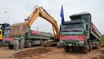 Cam kết đến tháng 6/2016 hoàn thành dự án nước sông Đà số 2, nhưng giờ chủ đầu tư lại lùi đến cuối năm.