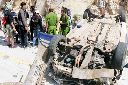 Hậu trường cảnh lật xe.