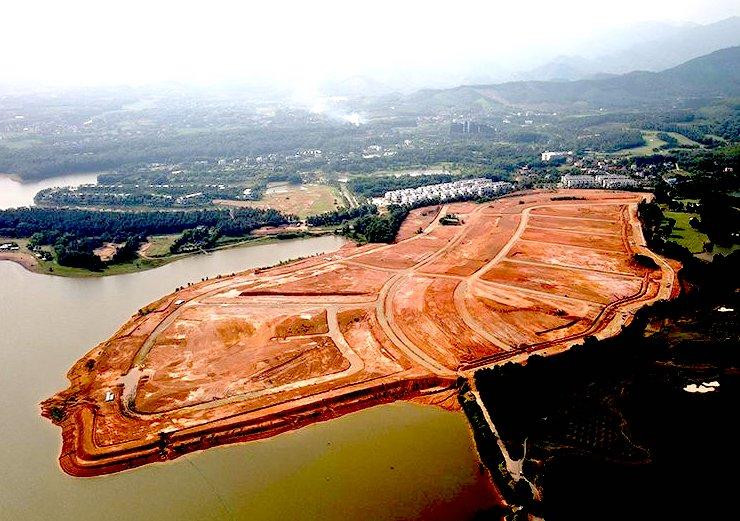 Một góc hồ Đại Lải. Ảnh: Mạnh Thắng