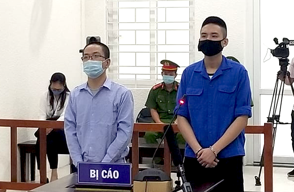 Cựu Giám đốc và đồng phạm tại toà. Ảnh: Đ.C