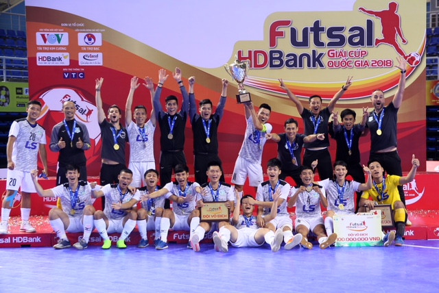 Thái Sơn Nam lập hat- trick danh hiệu futsal Cúp Quốc gia