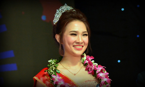 Lộ diện nữ sinh xinh đẹp, tài năng nhất trường Báo