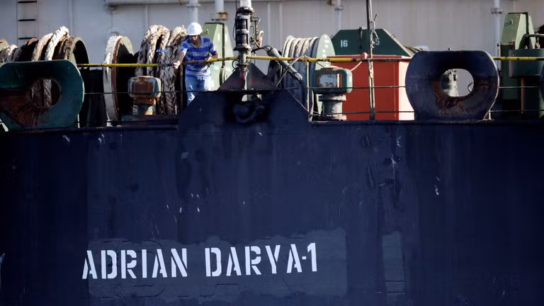 Tàu dầu Grace 1 đổi tên thành Adrian Darya. Ảnh: Reuters