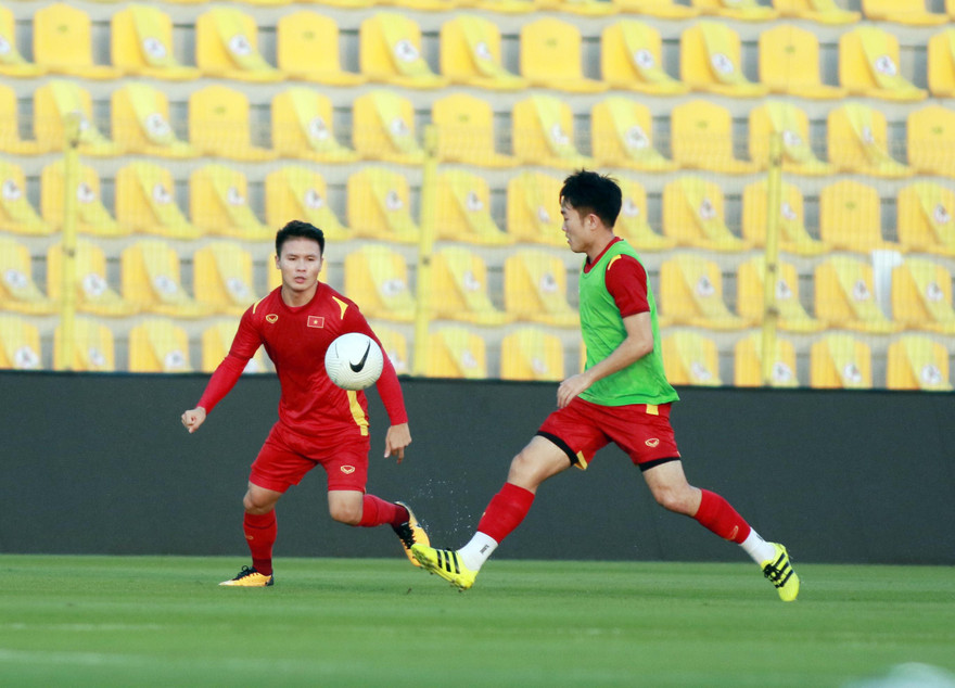 Tuyển Việt Nam trước ngưỡng cửa lịch sử. Ảnh: Hữu Phạm (từ UAE)