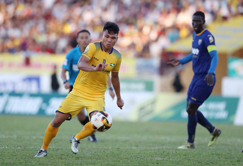 Tuyển thủ Olympic Việt Nam nguy cơ lỡ hẹn AFF Cup vì chấn thương