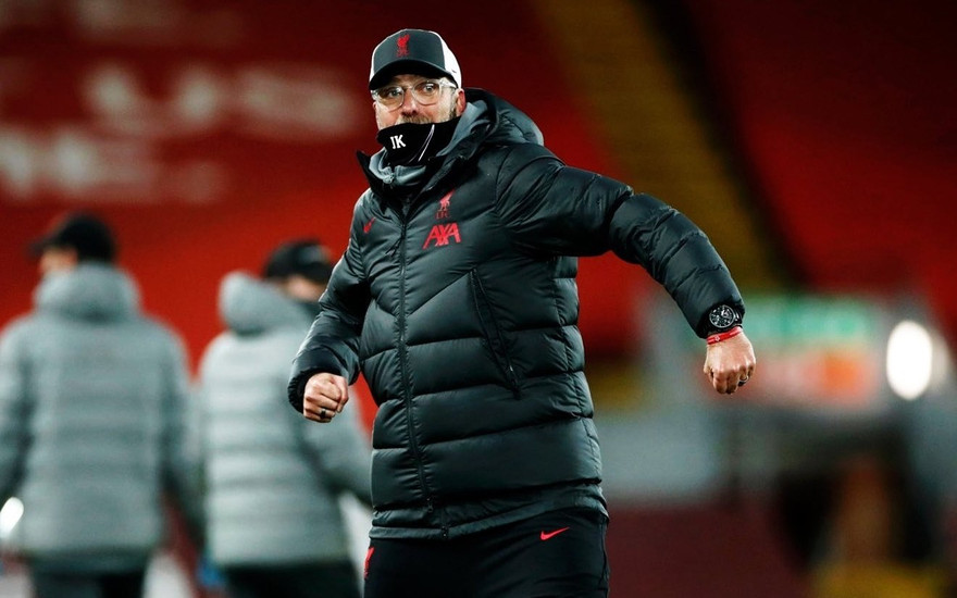 HLV Liverpool lo lắng viễn cảnh Ngoại hạng Anh bị hoãn