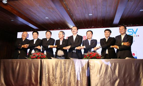 Bầu Đức, bầu Thắng cùng nhau tài trợ bóng đá học đường 