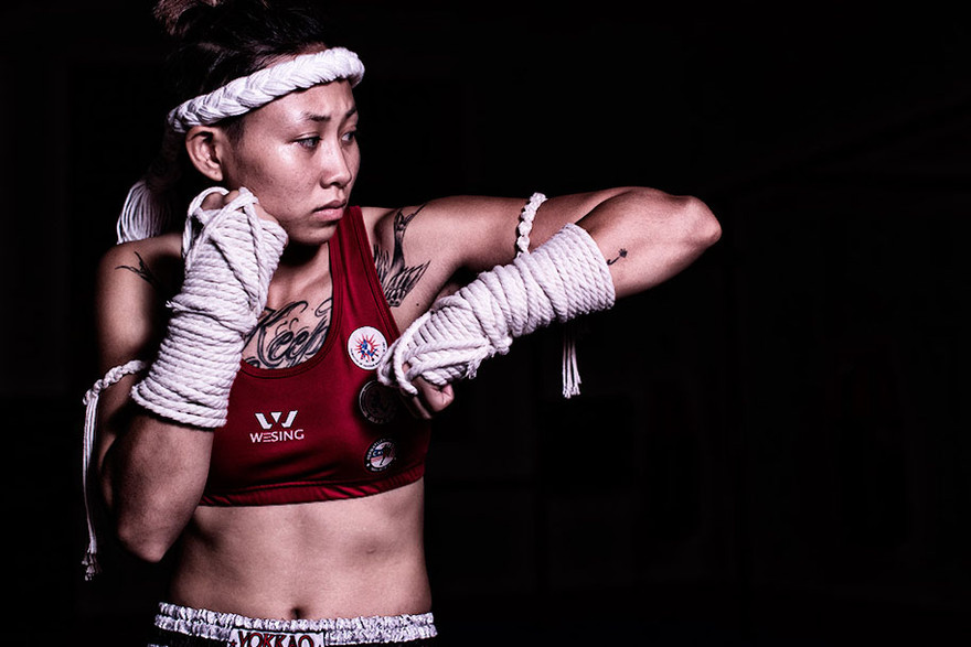 Bóng hồng Việt nhận giải võ sĩ Muay Thai hay nhất năm