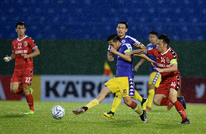 Trận đấu giữa B.Bình Dương vs CLB Hà Nội. Ảnh: Zing