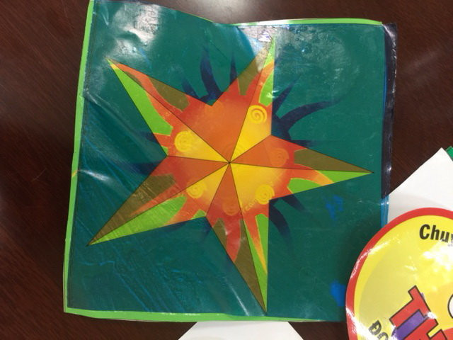 Lô gô dành cho xe vua được các đối tượng bán với giá từ 2,5 đến 3 triệu đống/cái/tháng. Ảnh: TT