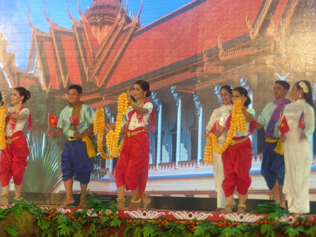 Đoàn nghệ thuật đến từ Campuchia.