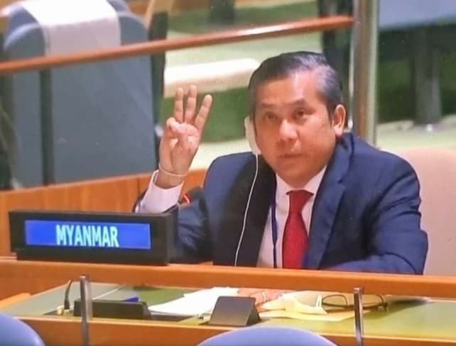 Đại sứ Myanmar trong phiên họp ngày 26/2 tại LHQ. Ảnh: Twitter