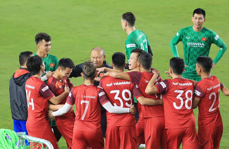 Đội tuyển Việt Nam hội quân vào tháng 12