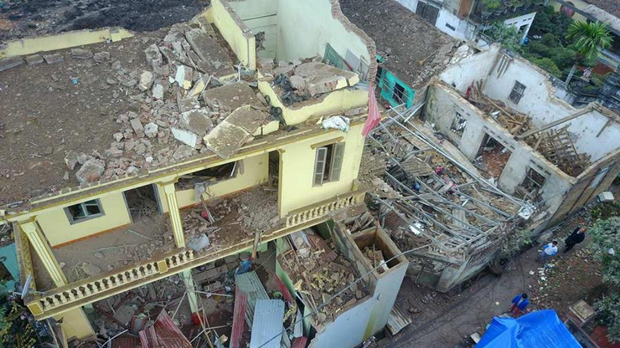 Hiện trường vụ nổ tại thôn Quan Độ, Xã Văn Môn, Yên Phong. Ảnh: Minh Đức