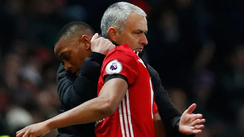 Sao trẻ Martial tiết lộ sốc về mâu thuẫn với HLV Mourinho?